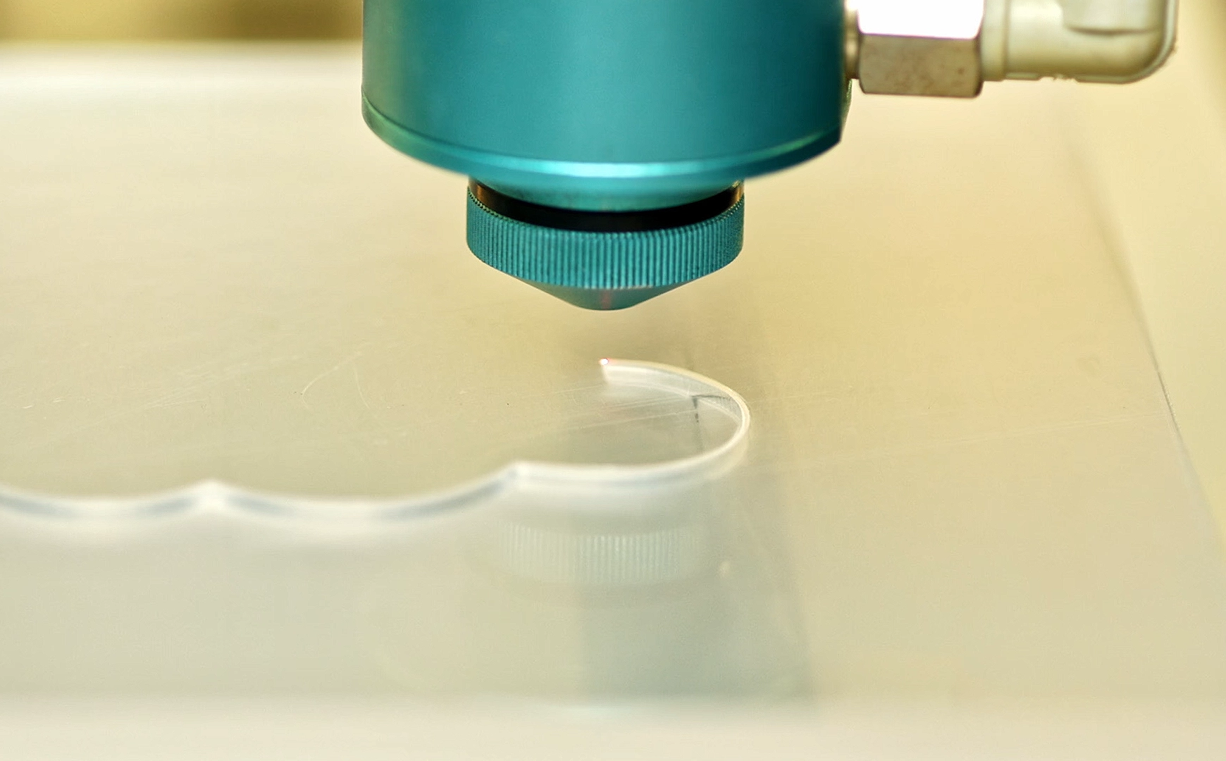Cutting cast acrylic with a CO2 laser machine