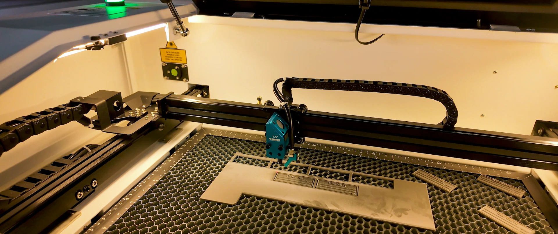 Thunder Bolt RF CO2 laser engraving multiple rubber stamp plates